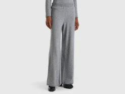 Light gray wide leg trousers in cashmere and wool blend