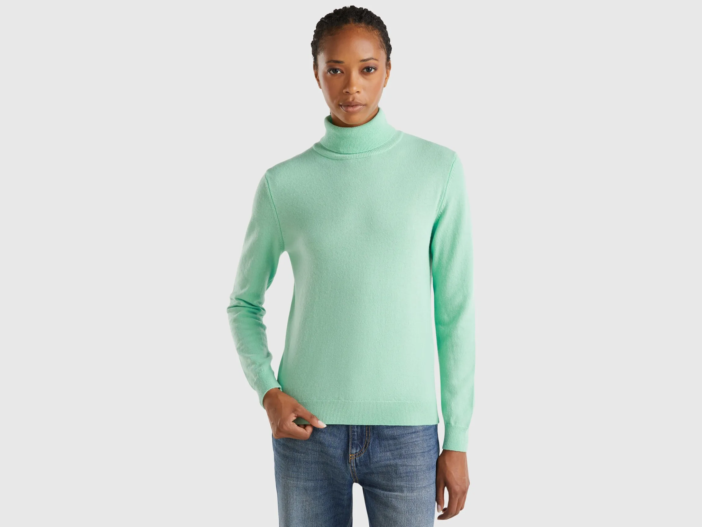Light teal turtleneck sweater in pure Merino wool