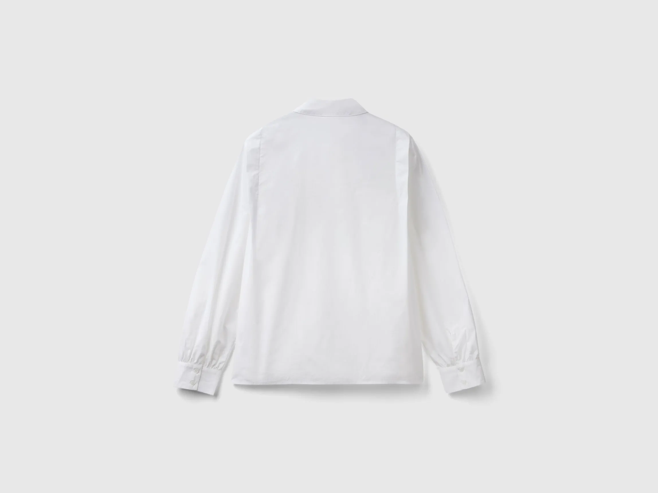 Lightweight shirt in pure cotton