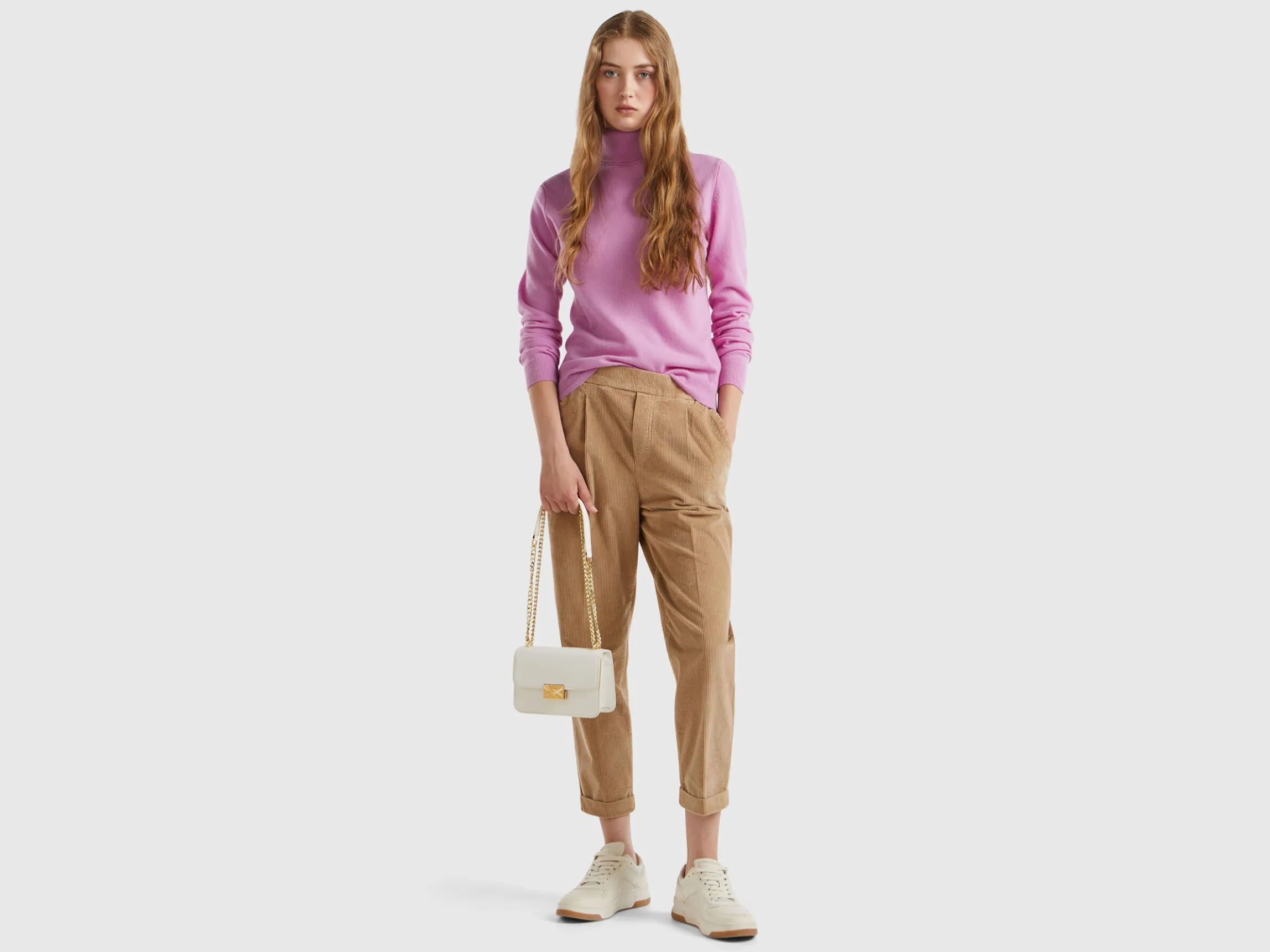 Lilac turtleneck sweater in pure Merino wool