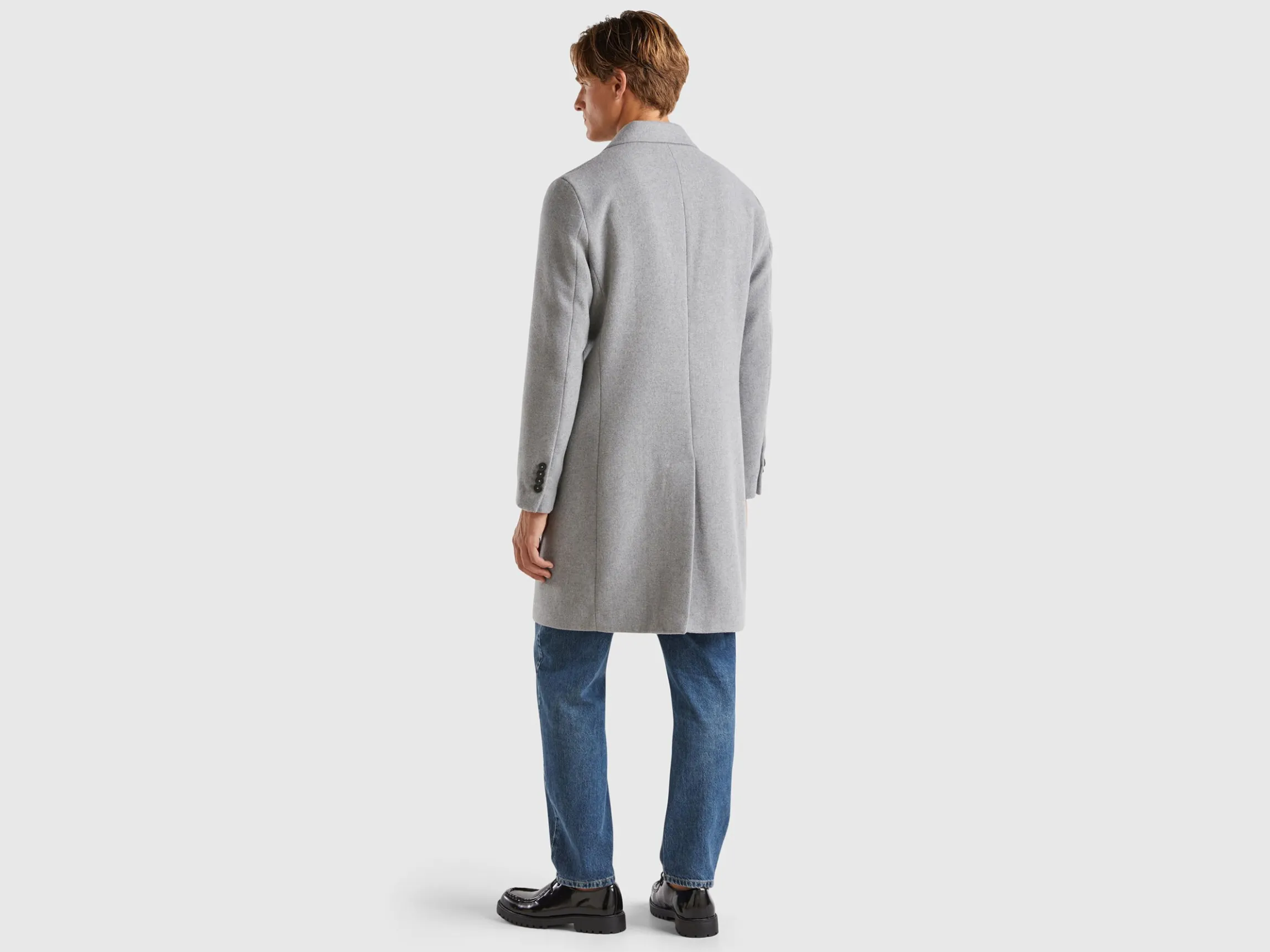 Lined coat in wool blend