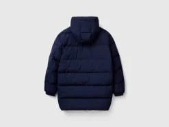 Long puffer jacket with recycled feathers