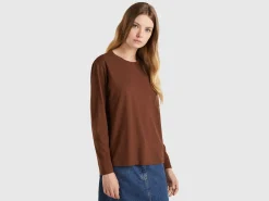 Long sleeve light cotton t-shirt