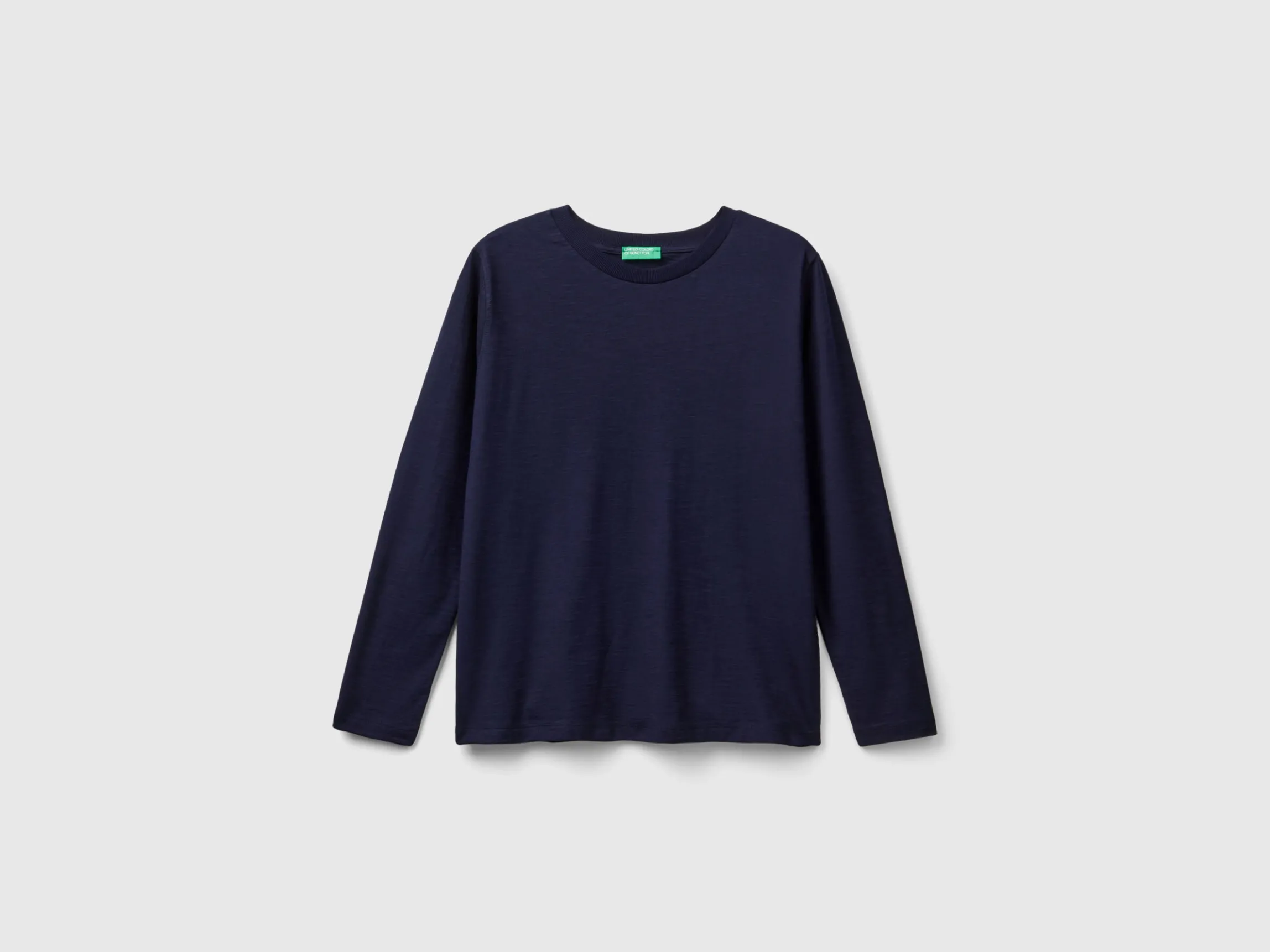 Long sleeve light cotton t-shirt