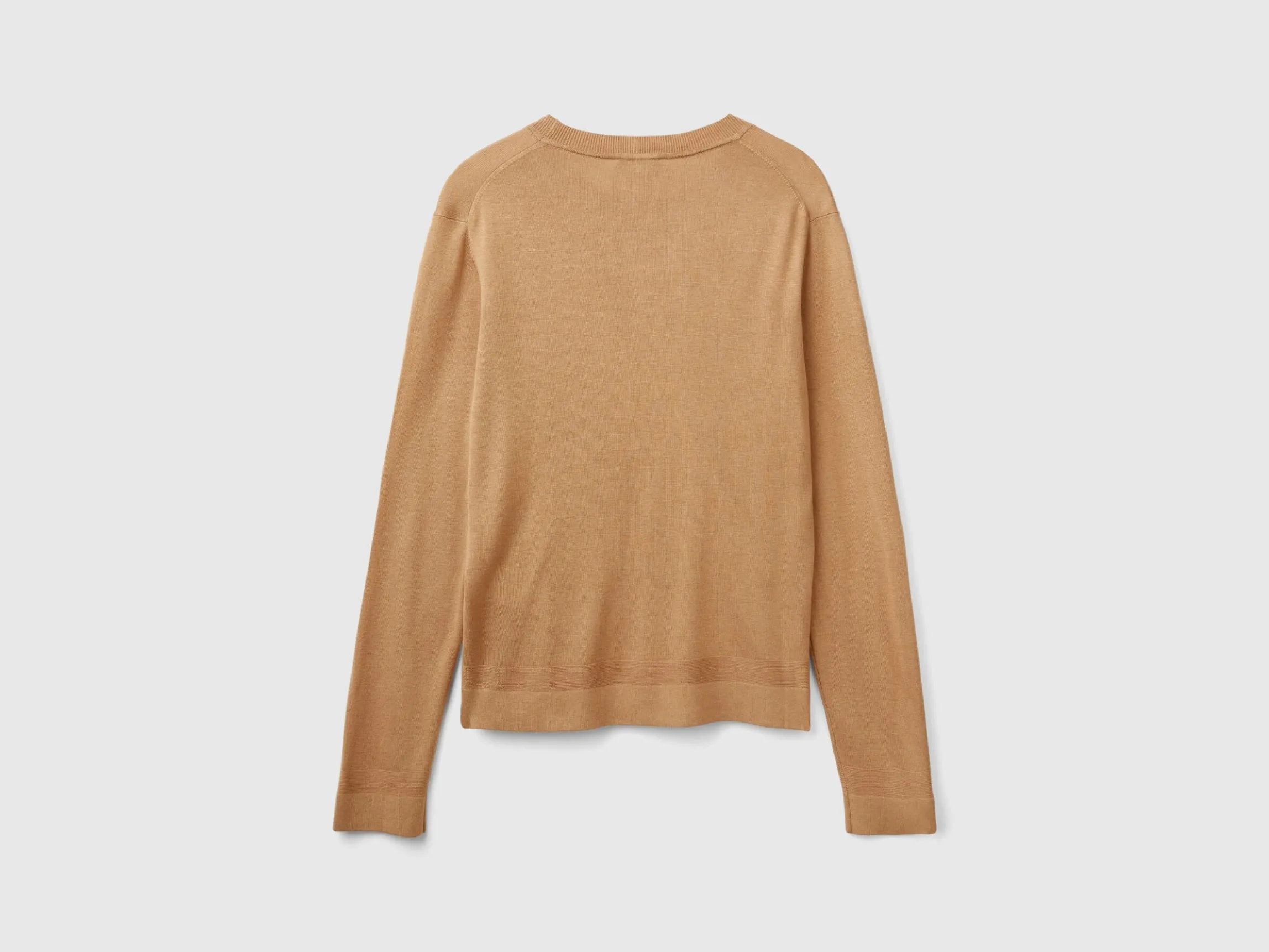 Long sleeve sweater in silk blend