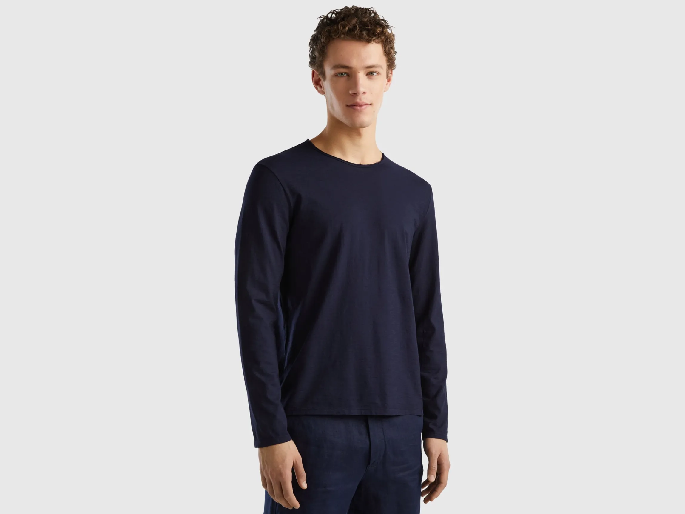 Long sleeve t-shirt in 100% cotton