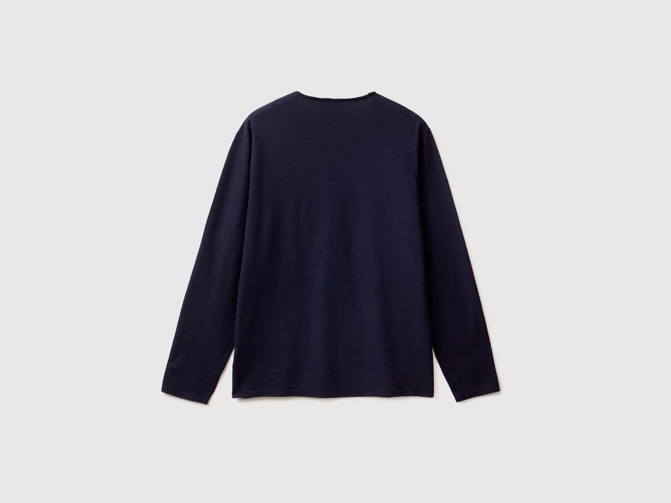 Long sleeve t-shirt in 100% cotton