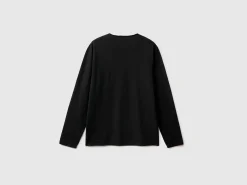 Long sleeve t-shirt in 100% cotton