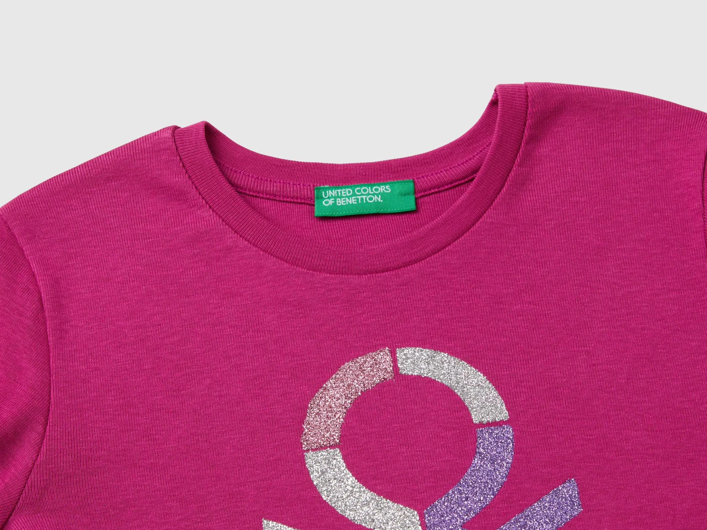 Long sleeve t-shirt with glittery print