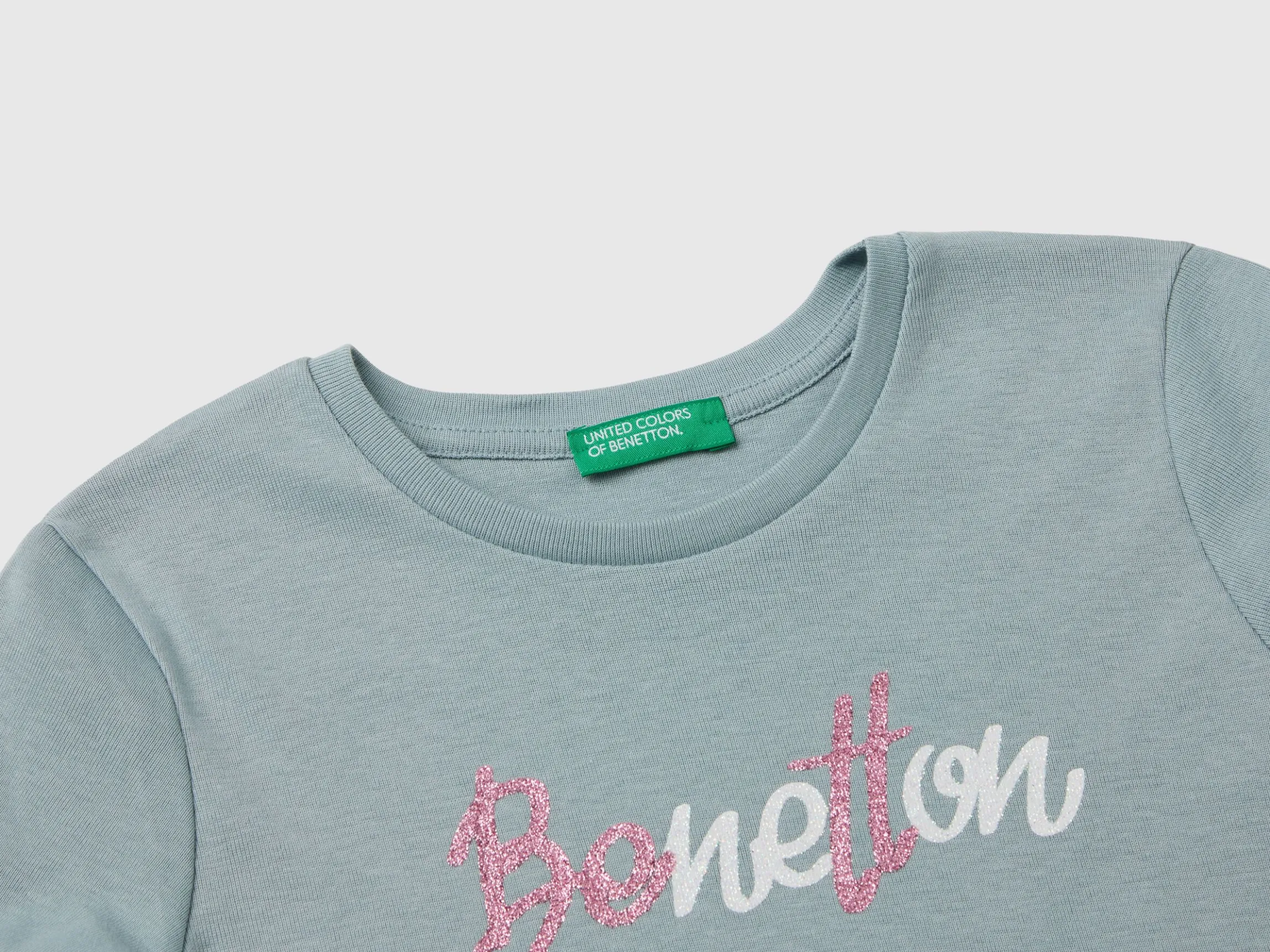 Long sleeve t-shirt with glittery print