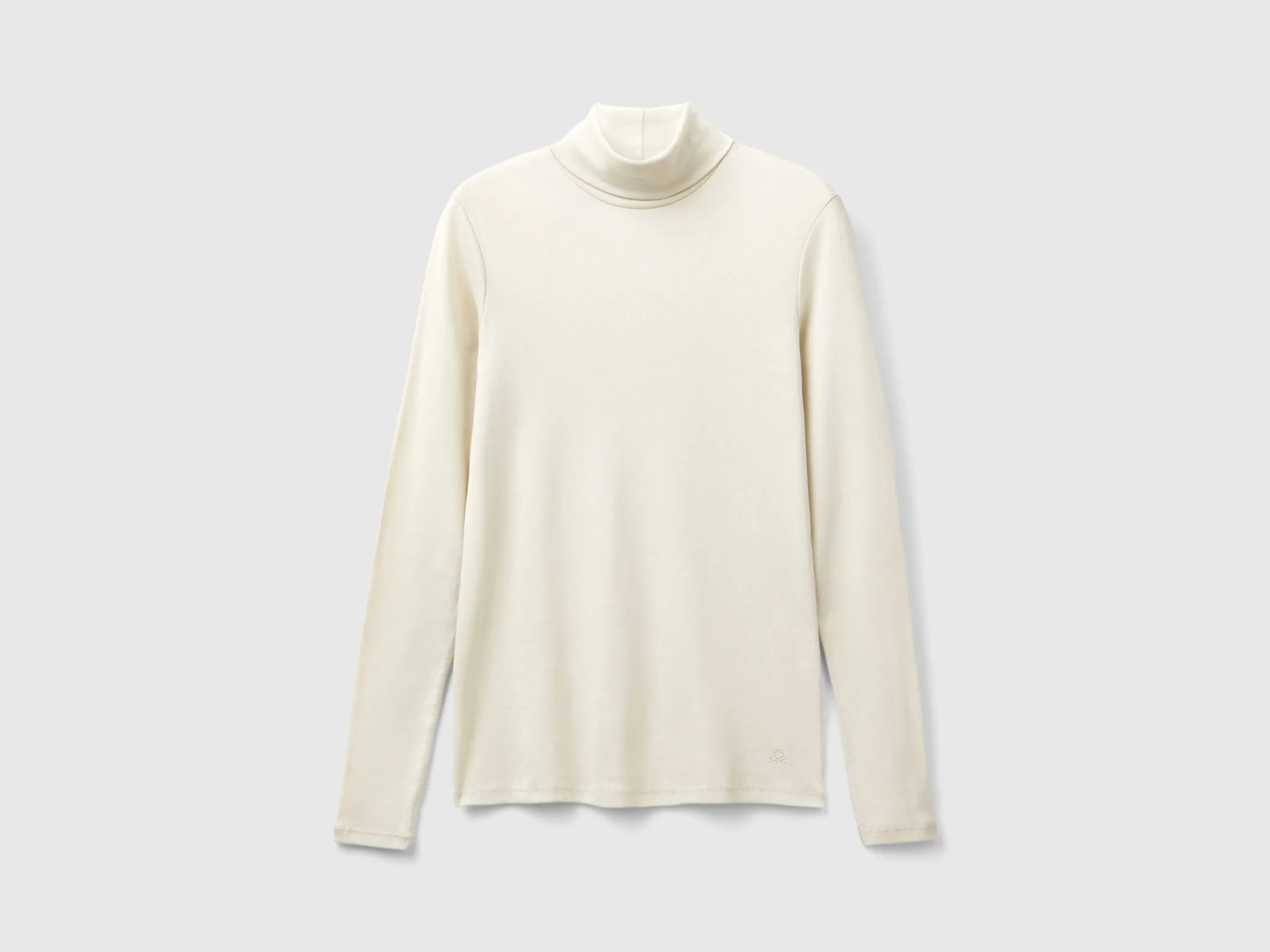 Long sleeve t-shirt with high neck