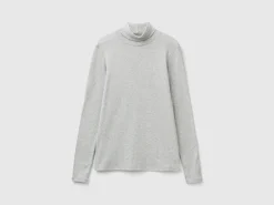 Long sleeve t-shirt with high neck