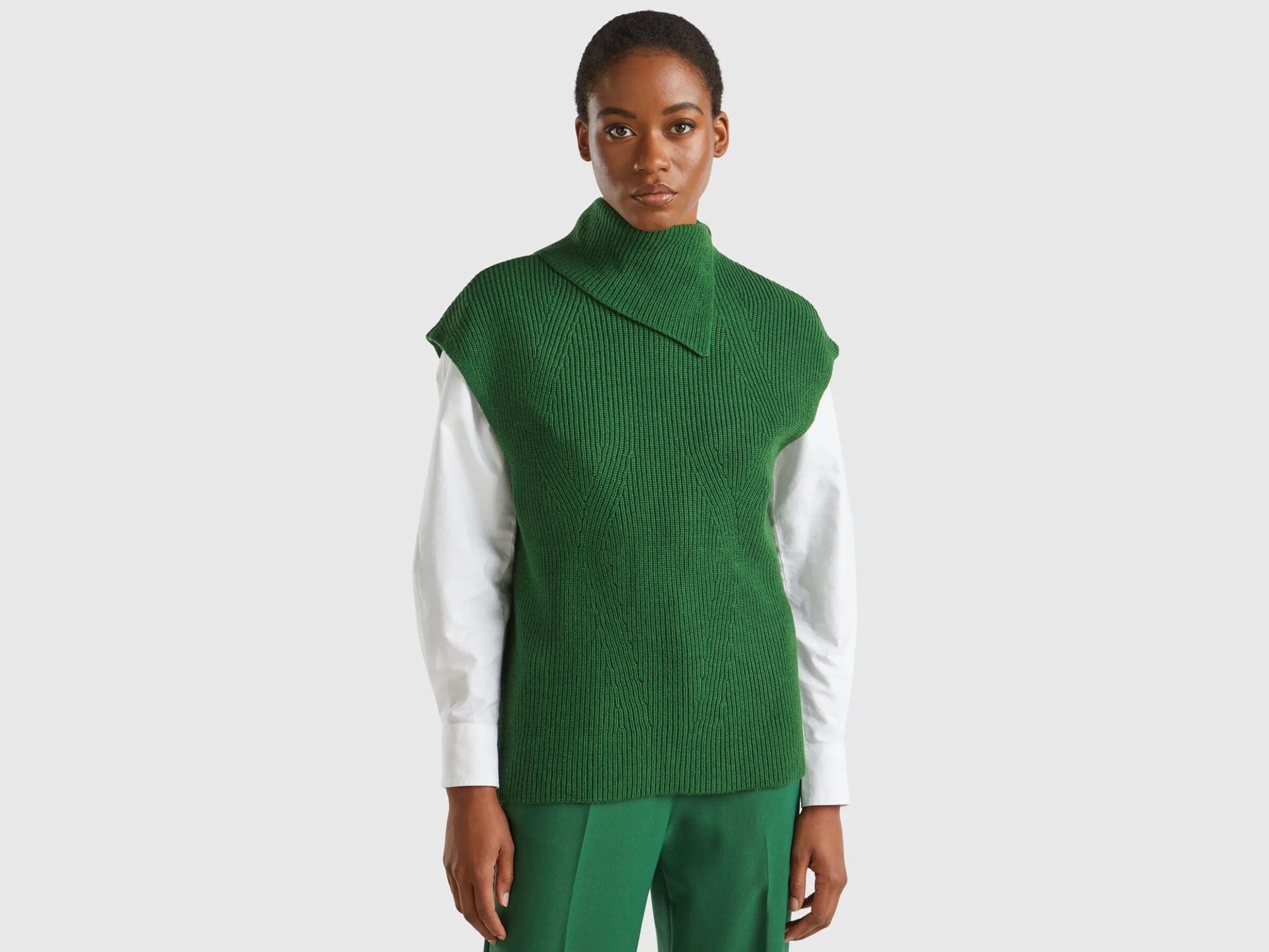 Long vest with high neck