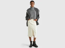 Long vest with high neck
