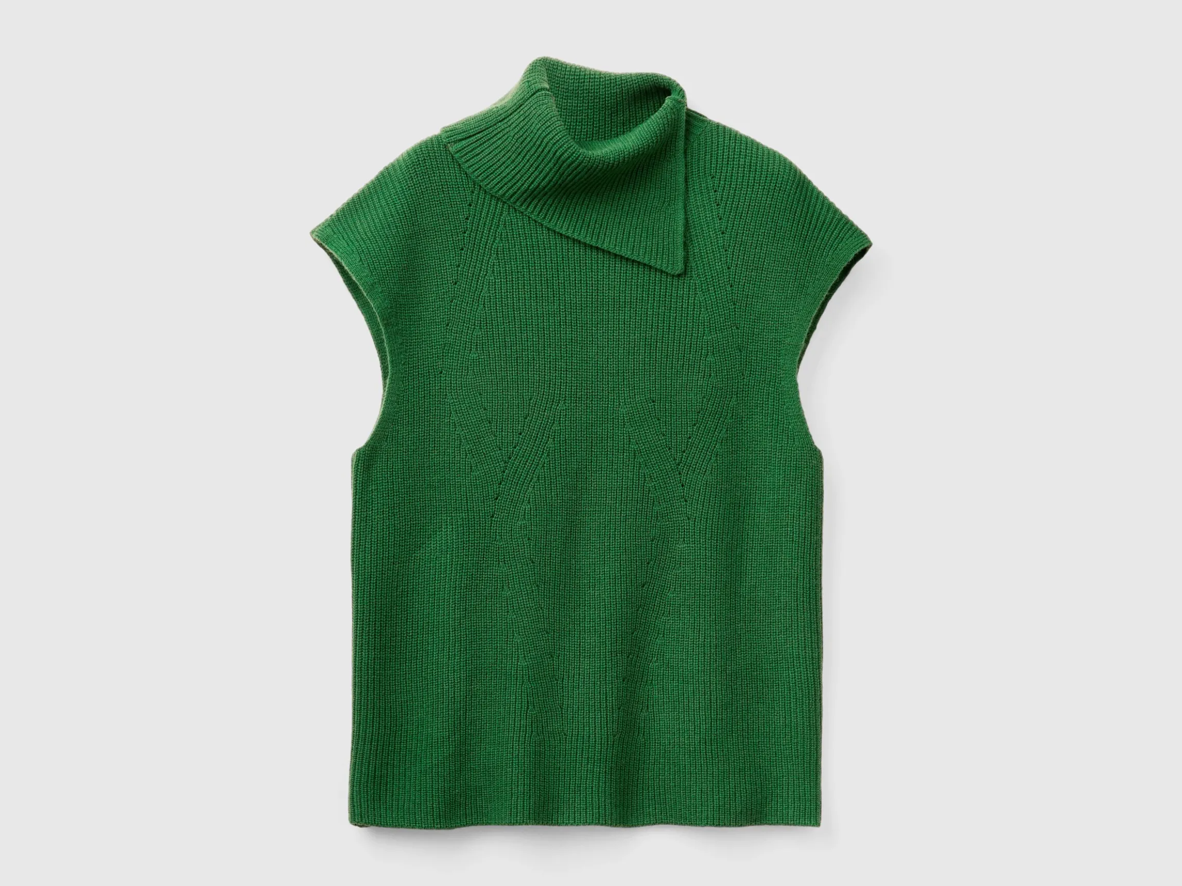 Long vest with high neck