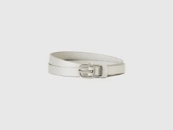 Low synthetic patent leather belt
