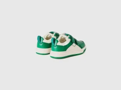 Low-top sneakers in imitation leather