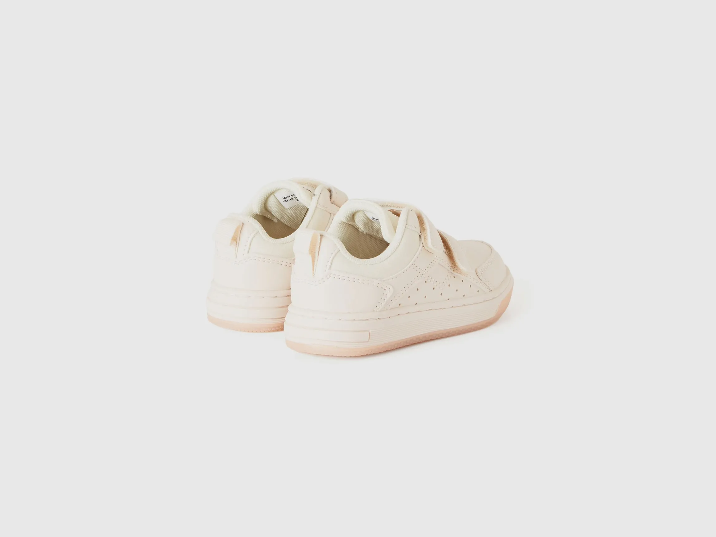 Low-top sneakers in imitation leather
