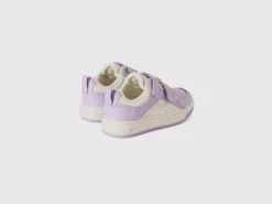Low-top sneakers in imitation leather