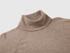 Marl brown turtleneck in wool and cashmere blend