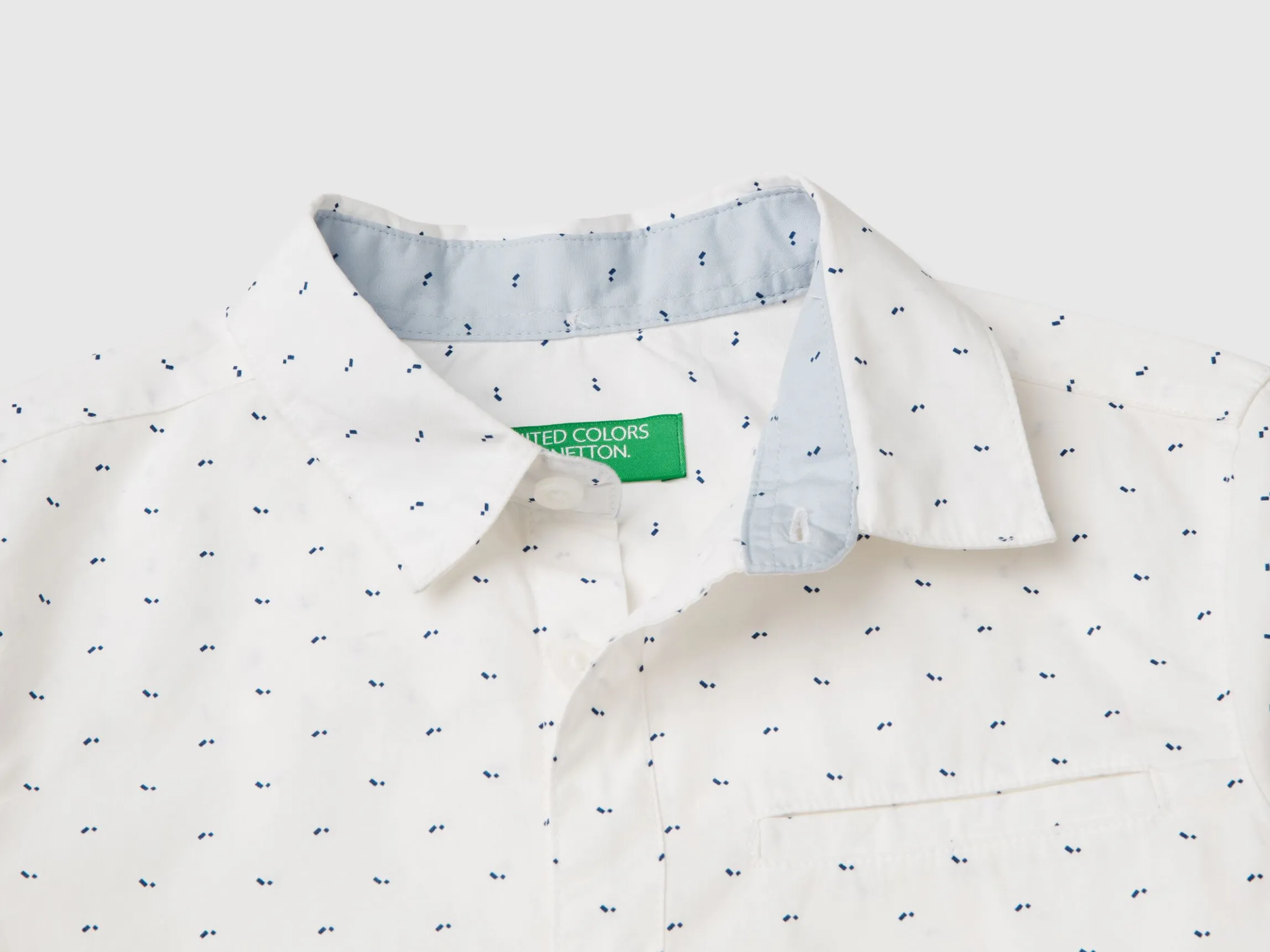 Micro pattern shirt