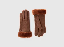 Microfiber gloves