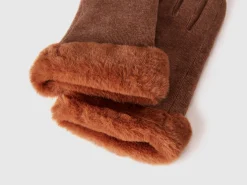 Microfiber gloves