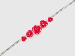 Necklace with roses