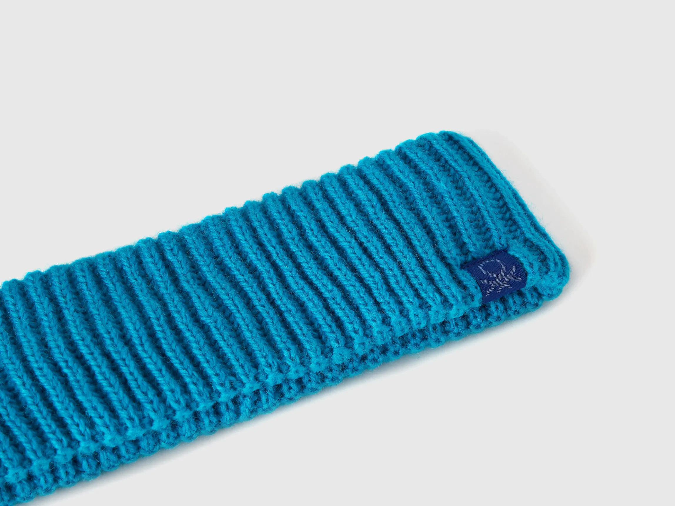 Neon light blue band