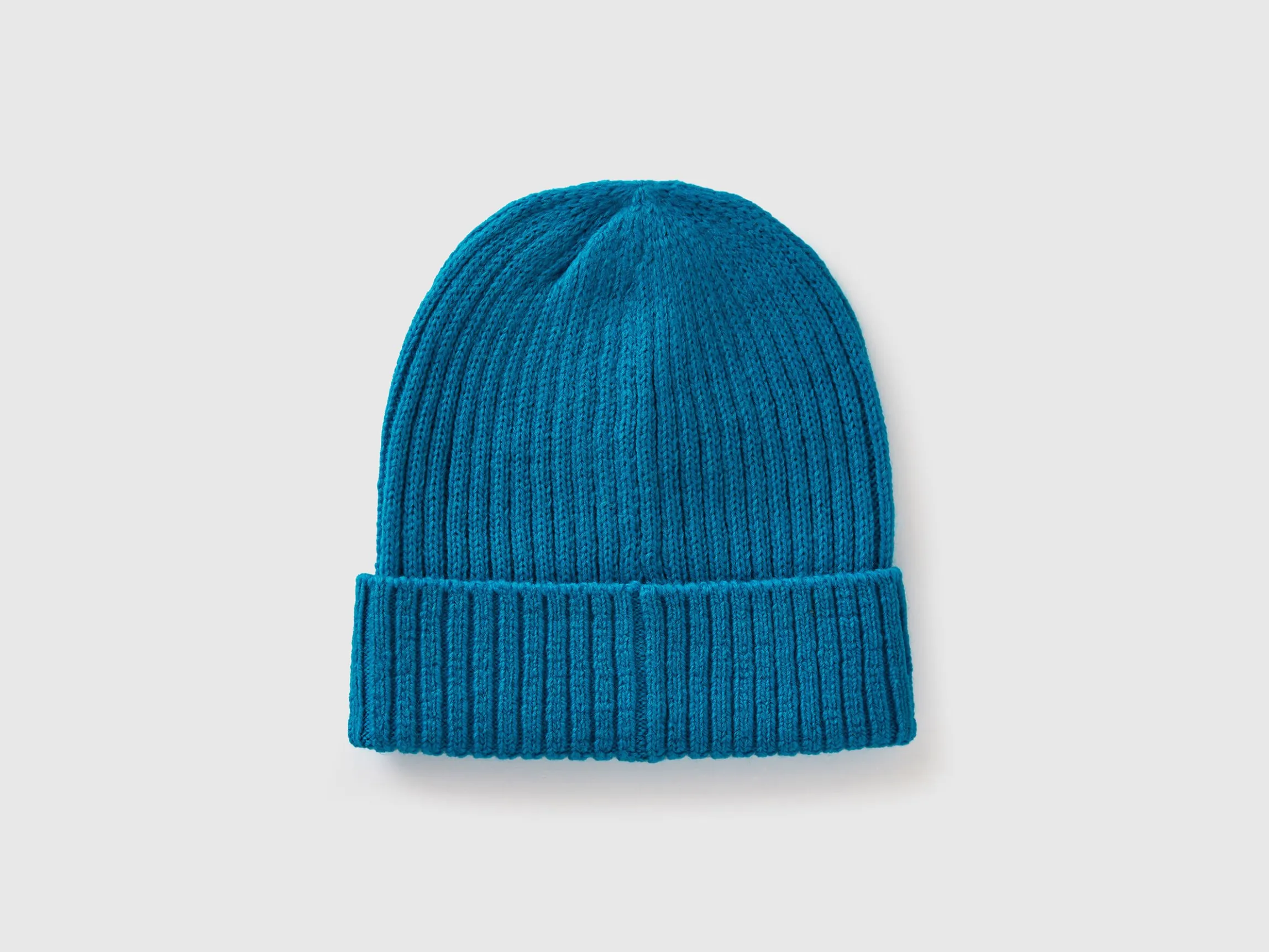 Neon light blue beanie with embroidery