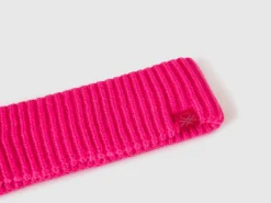 Neon pink band