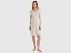 Nightshirt with lace details