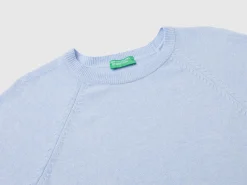 Ocean blue crew neck sweater in wool and cashmere blend