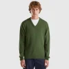 Olive green V-neck sweater in pure Merino wool