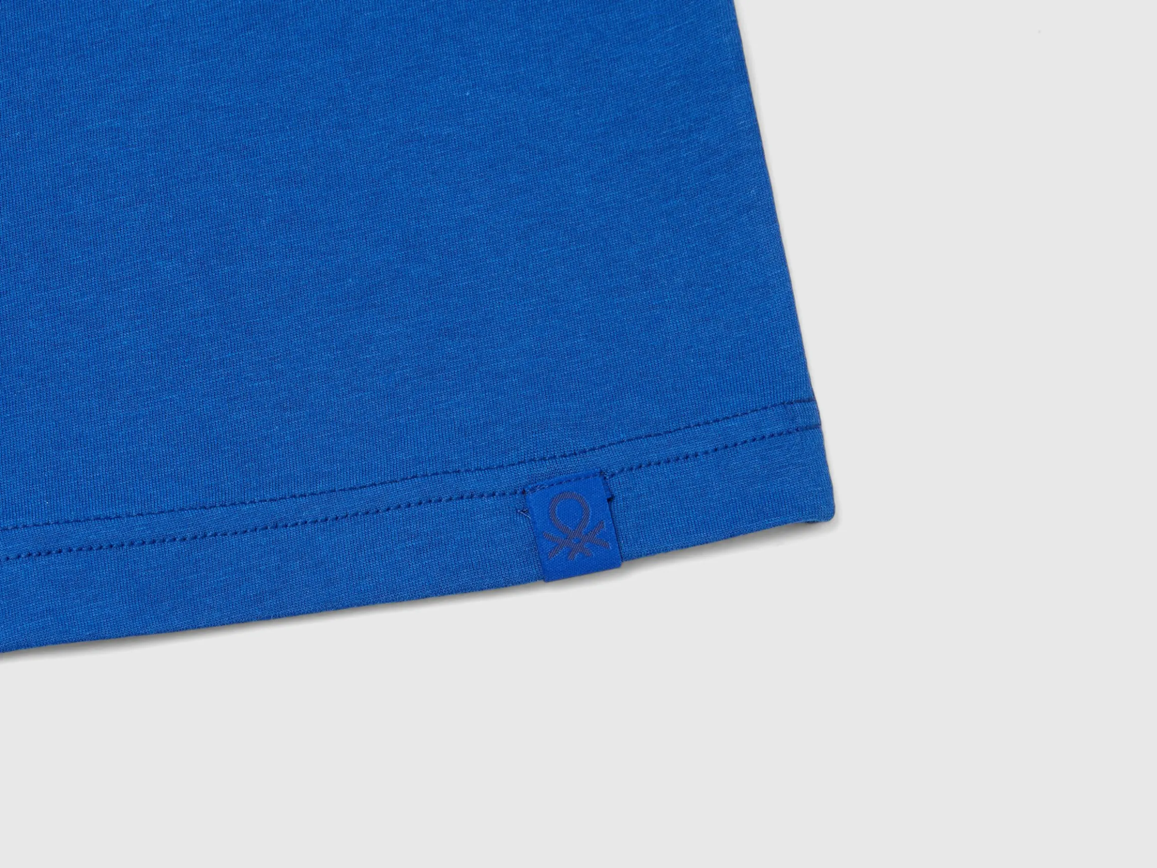 100% organic cotton crew neck t-shirt