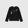 Organic cotton t-shirt with sequins