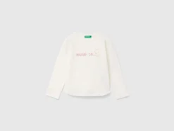 Organic cotton t-shirt with glittery print