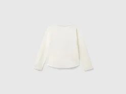 Organic cotton t-shirt with sequins