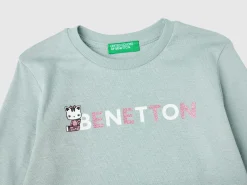 Organic cotton t-shirt with glittery print