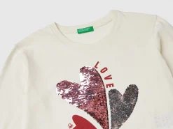 Organic cotton t-shirt with sequins