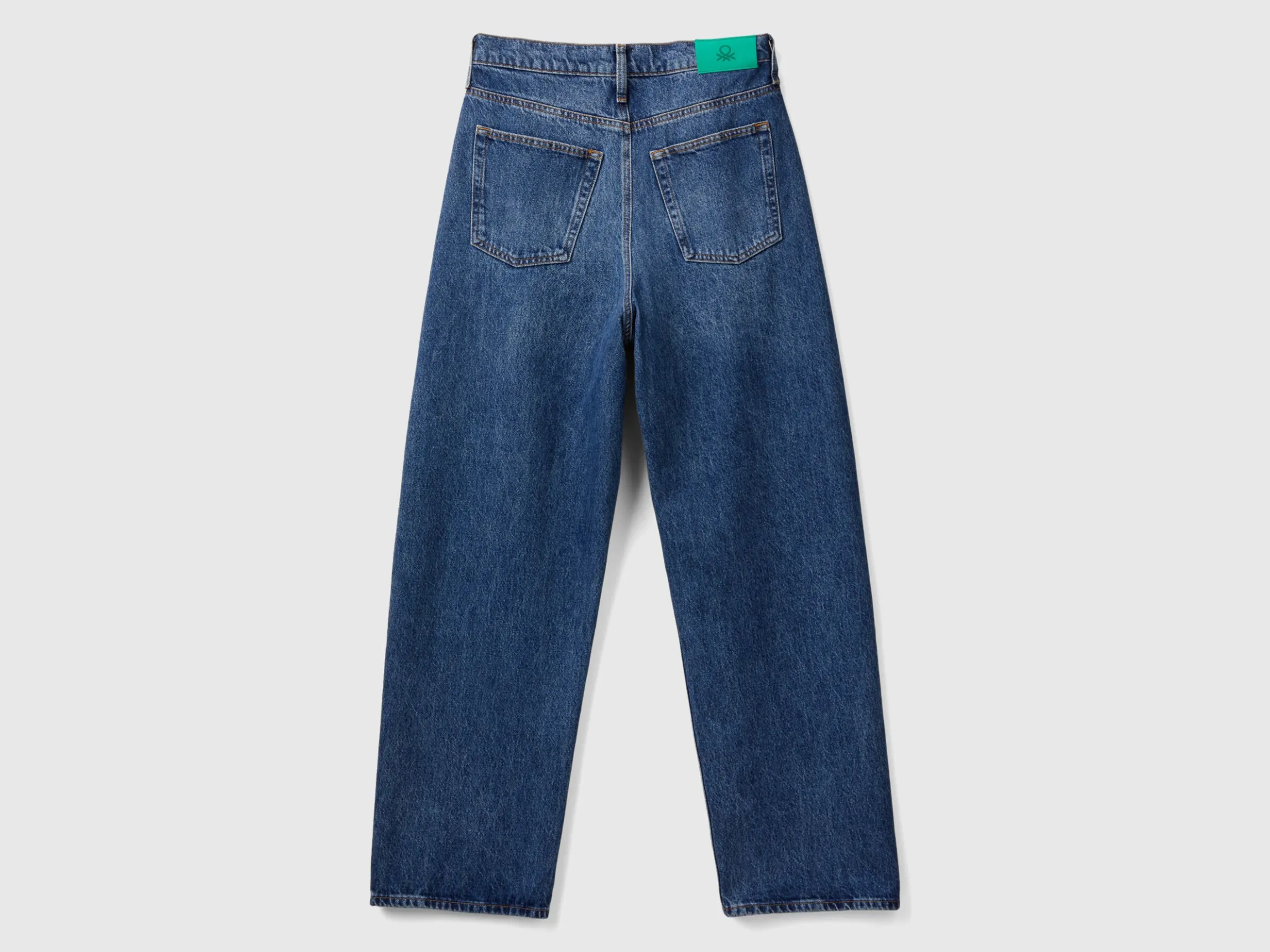 Oversized fit jeans