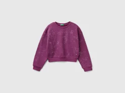 Oversized sweatshirt with glitter