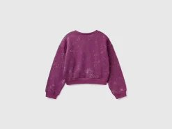 Oversized sweatshirt with glitter