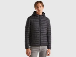 Padded jacket with recycled wadding