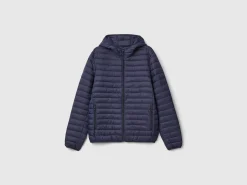 Padded jacket with recycled wadding