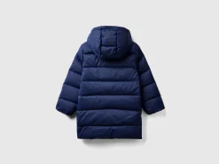 Padded jacket with removable hood