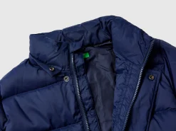 Padded jacket with removable hood