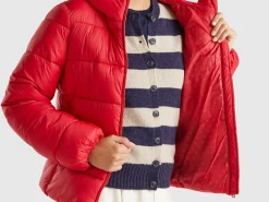 Padded puffer jacket with recycled wadding