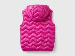 Padded vest in 3D wadding with hood