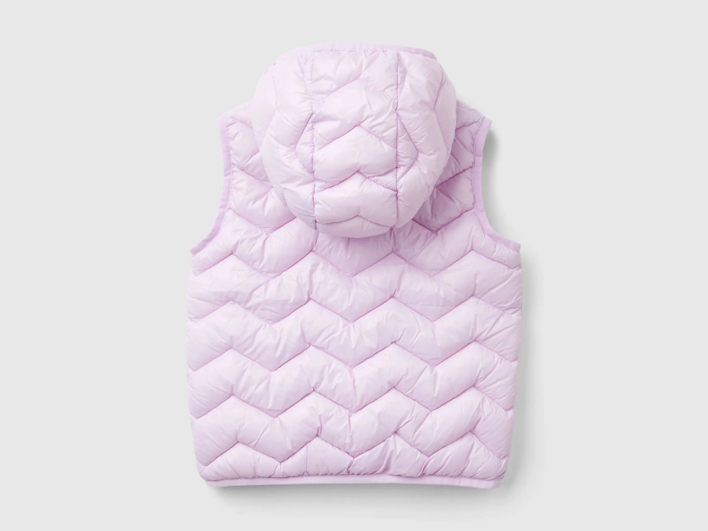Padded vest in 3D wadding with hood